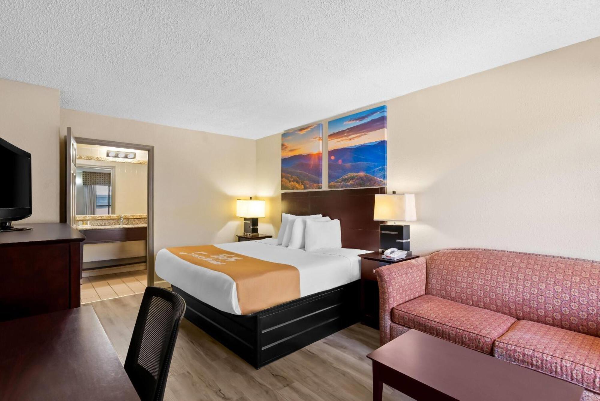 Days Inn By Wyndham Petersburg/South Fort Lee Buitenkant foto